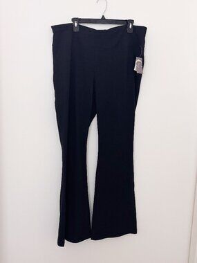 NWT C Active Black Flare Leg Yoga Pants Plus Size 18/20W Stretch Athleisure